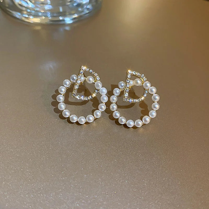 Letter D Earrings For Women Shiny Zircon Stud Earrings Light Luxury European and American Earrings Party Wedding Jewelry Gifts